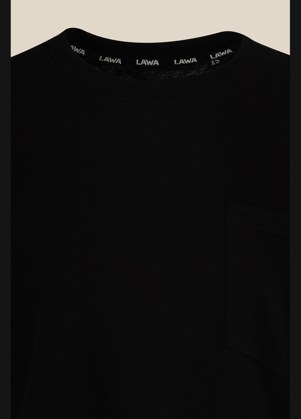 Чорна літня футболка LAWA