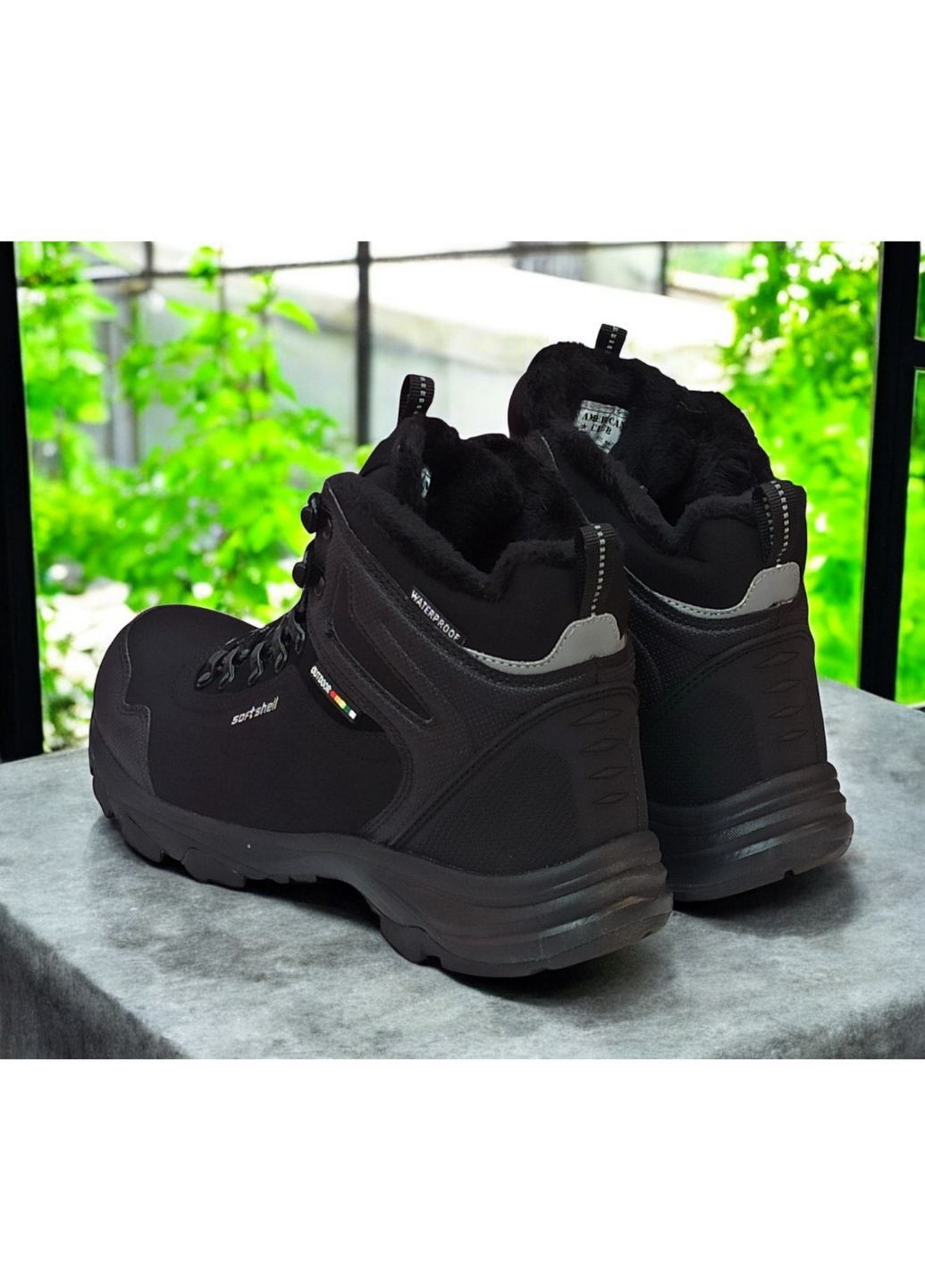 Черные зимние термоботинки softshell арт. черные American Club