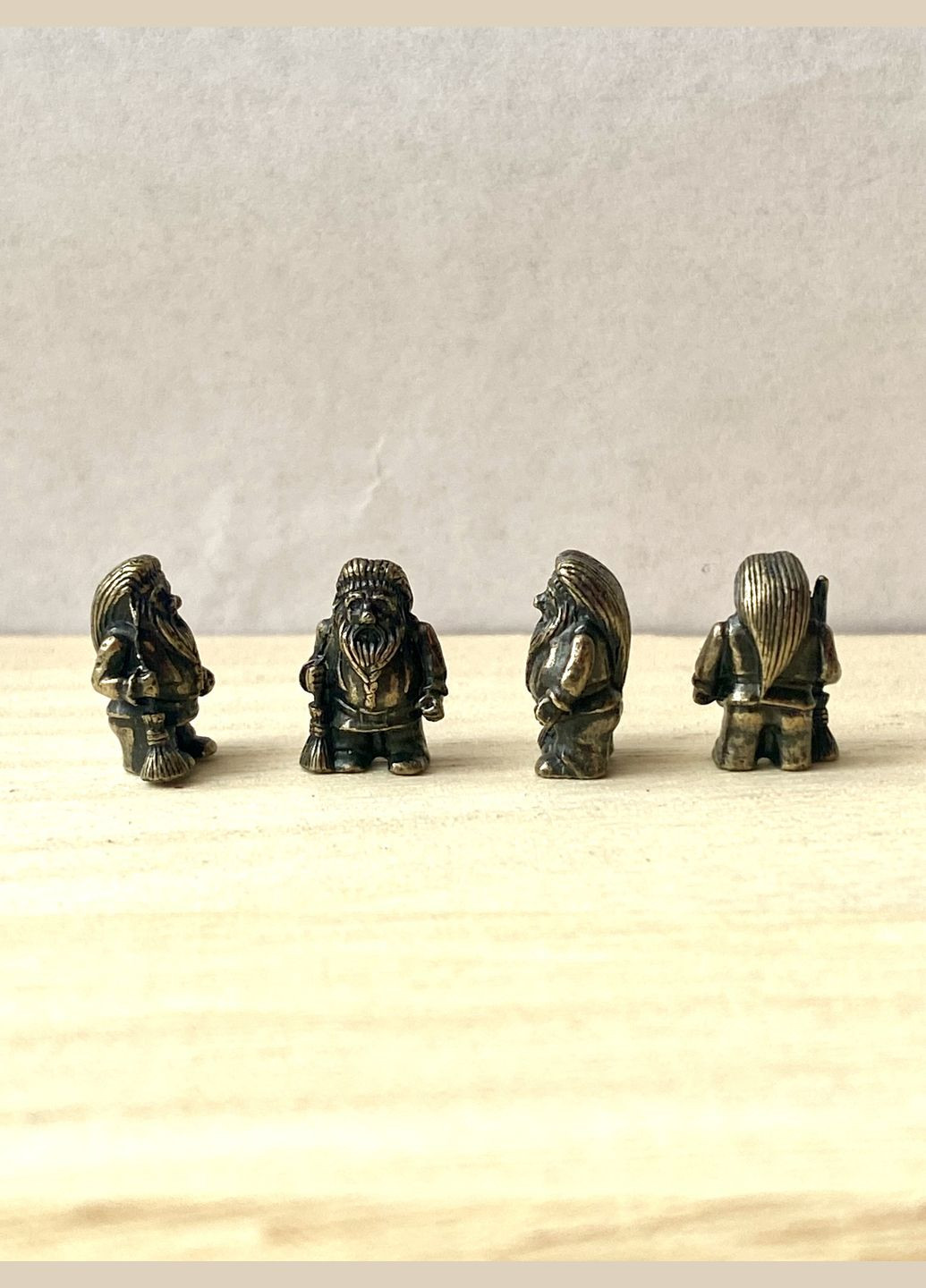 Домовик в латуні. Домовичок. Гаманцевий талісман оберіг. Домовичек No Brand (329438154)