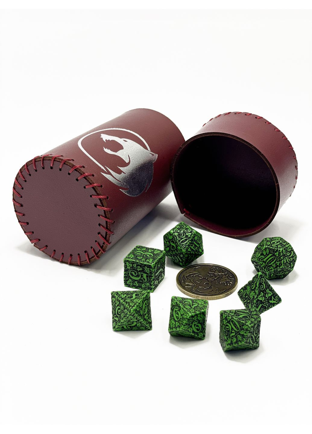 Настольная игра Стакан для кубиков Волк бургунди Dice Cup Планета ігор (372480397)