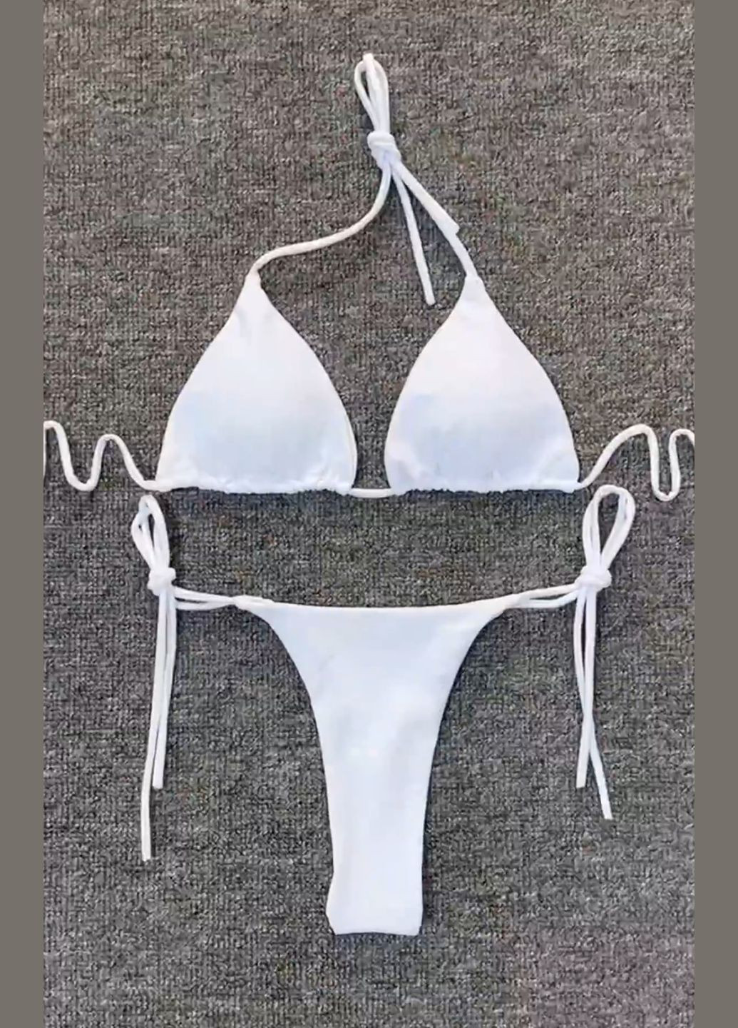 Белый классический купальник бикини. Trendy