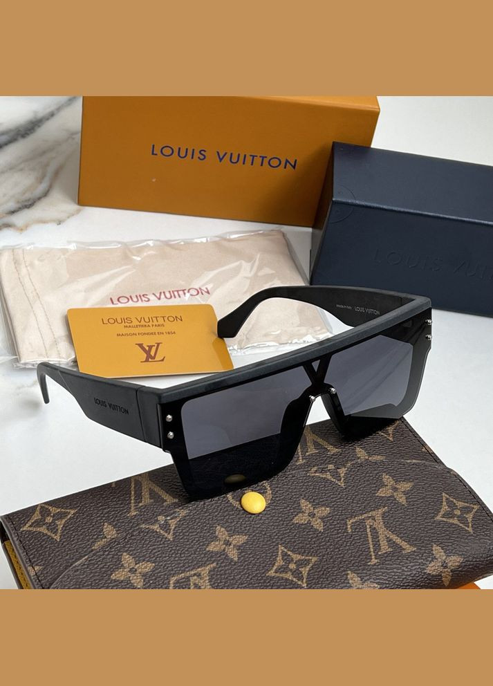 Женские солнцезащитные очки Z1583E Lux No Brand (322156667)