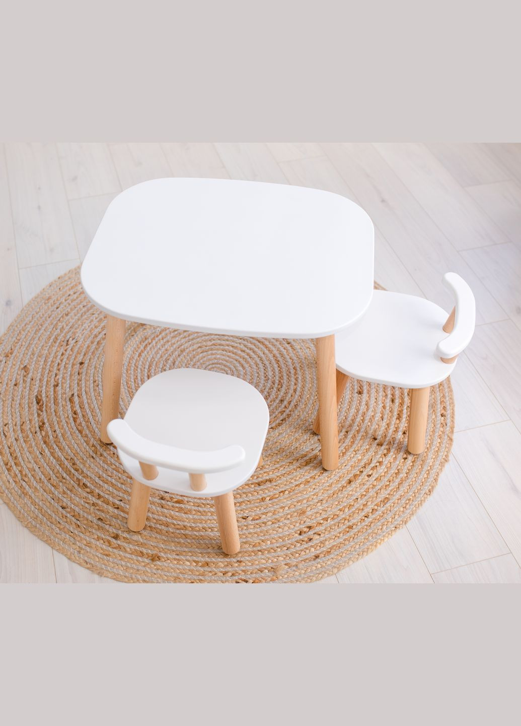 Детский стол и два стула из бука белые для детей 2-4 лет с дополнительными ножками "на вырост" Tatoy (292564932)