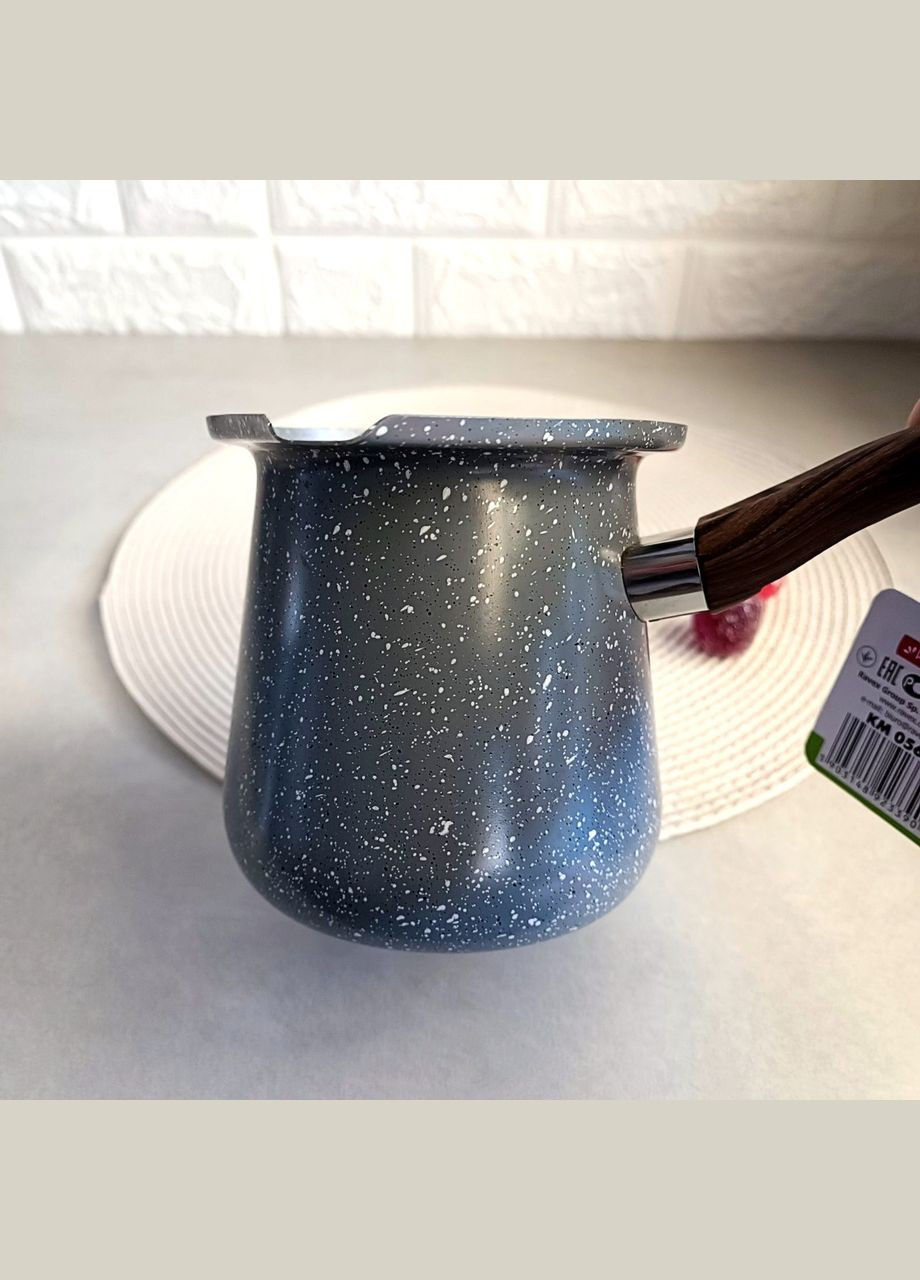 Серая турка для варки кофе из углеродистой стали 1100 мл с ручкой под дерево Kamille (303209560)