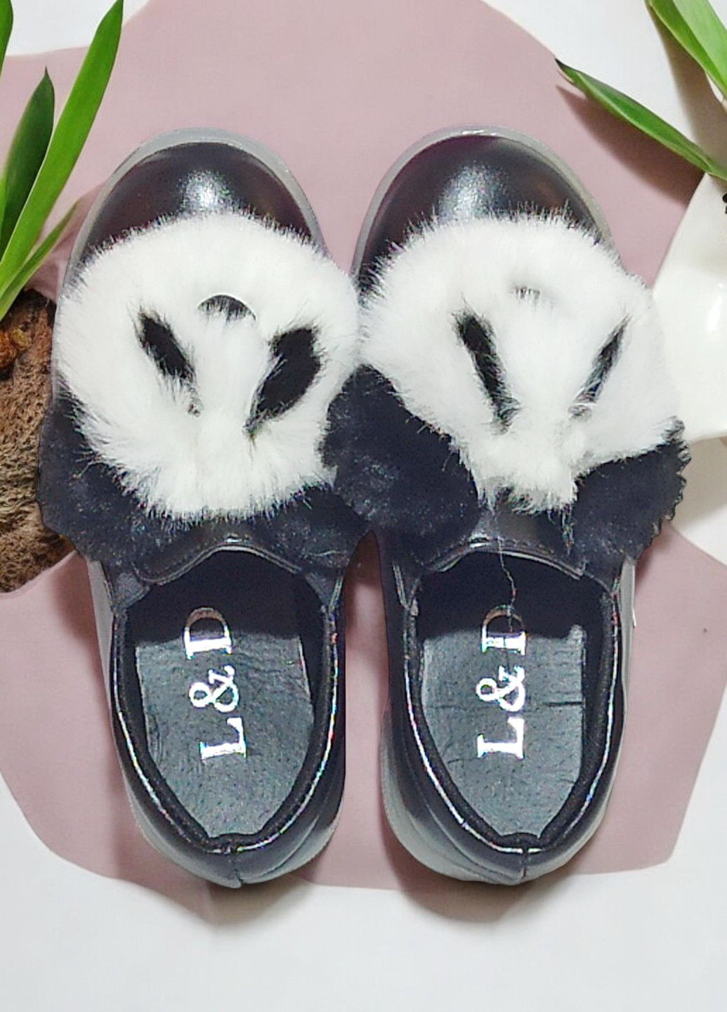 Чорні осінні кросівки пухнасті з мордочкою для дівчинки 89110 чорні L&D