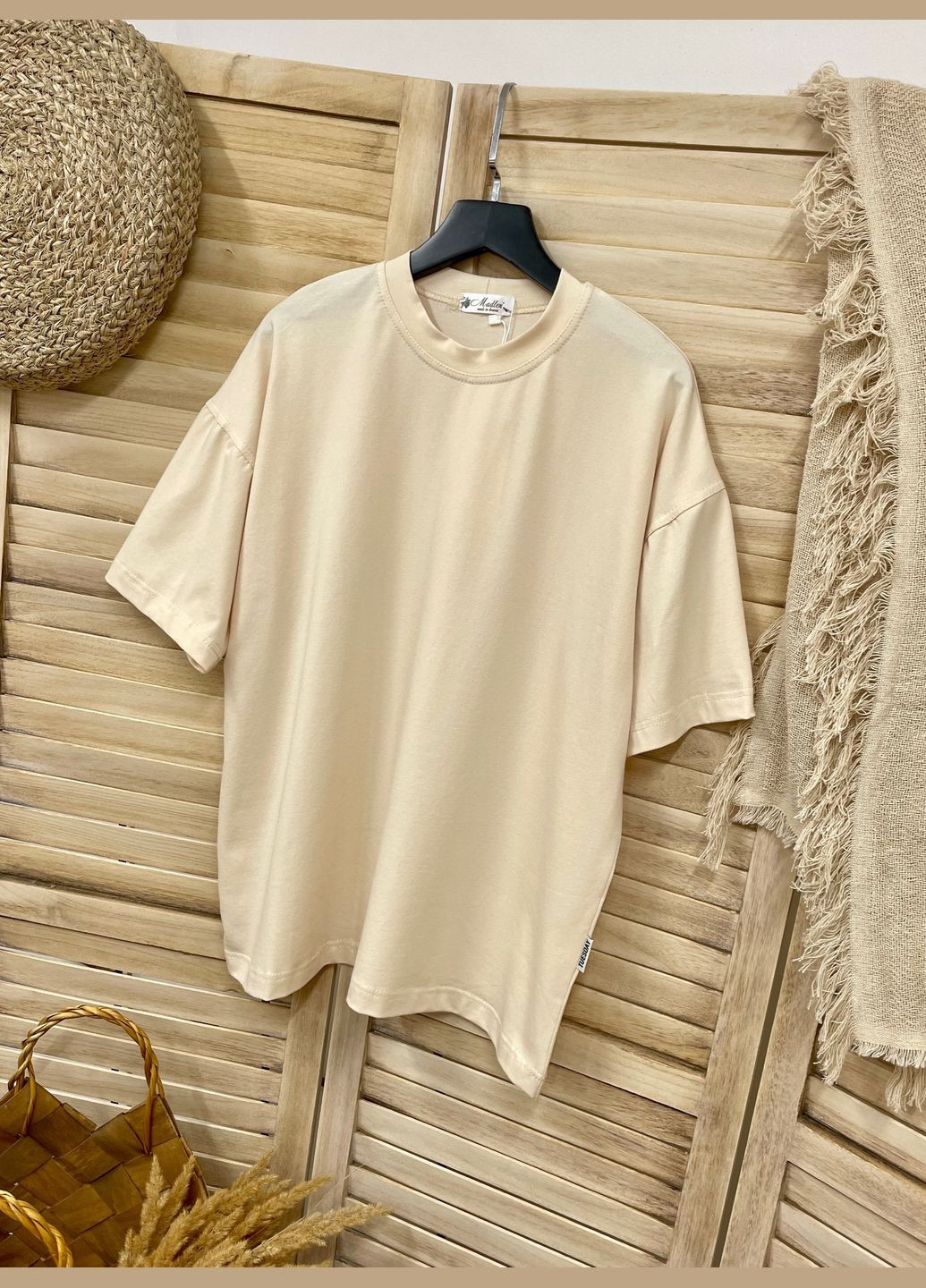 Бежева демісезонна футболка однотон Україна