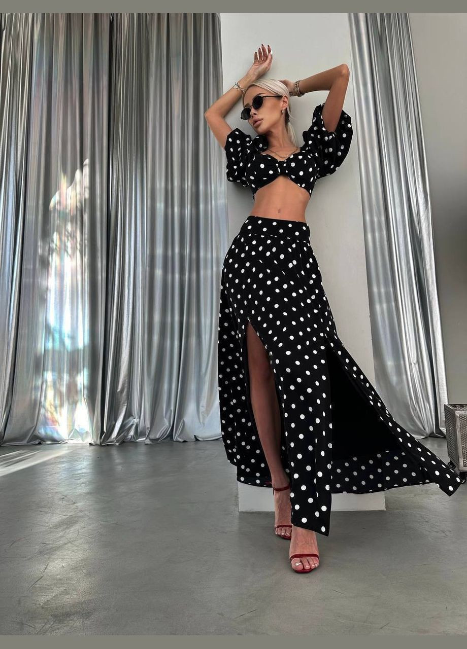 Шикарный черный лёгкий летний костюм из софта в горошек, приятный к телу открытый костюм 2-ка (топ+юбка-макси с разрезом) No Brand 258 (295903264)