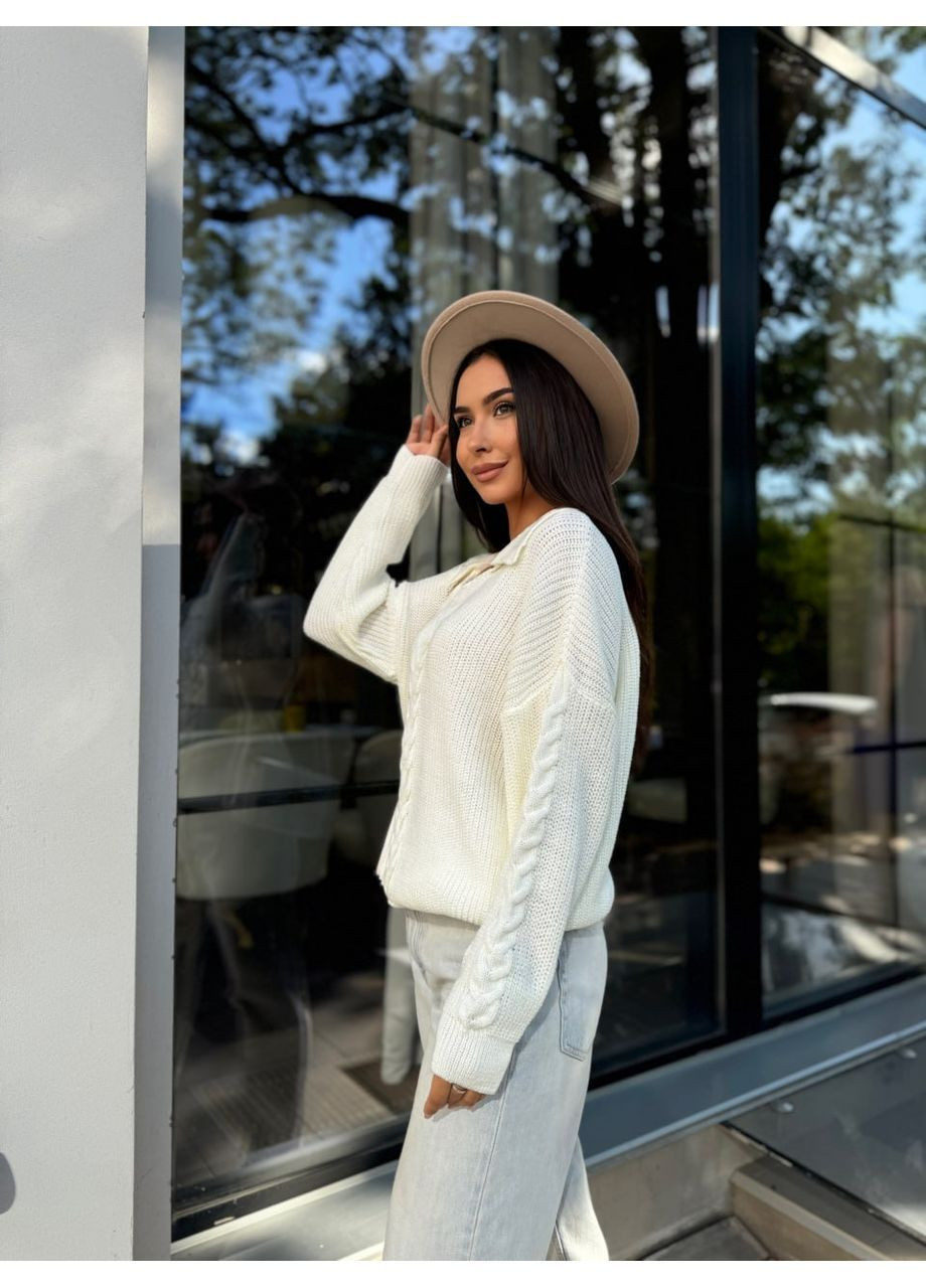 Молочний демісезонний жіноча кофтинка з відкладним коміром джемпер No Brand