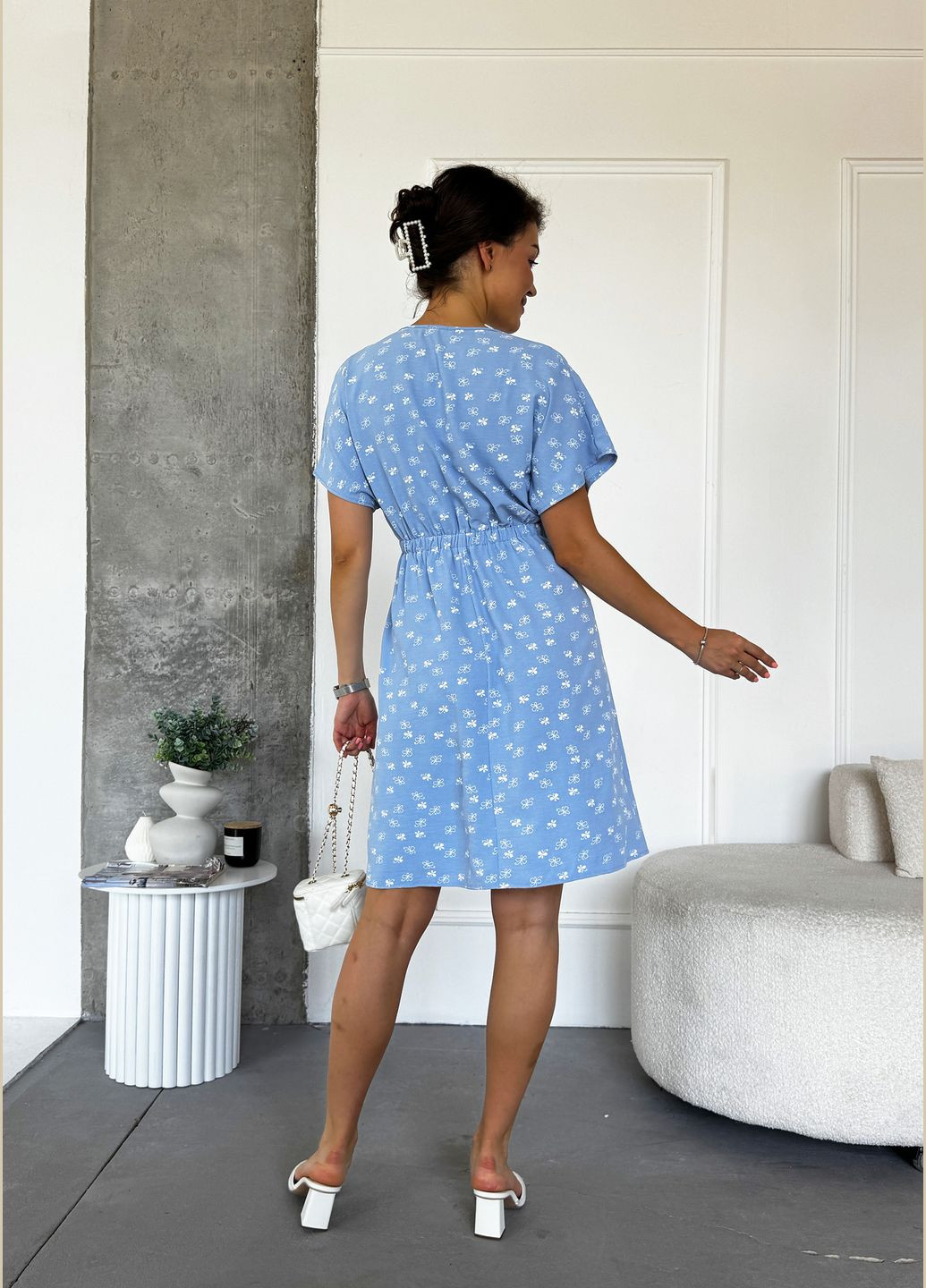 Блакитна коктейльна, повсякденний, джинсова, кежуал літня сукня з жатки з ніжним квітковим принтом INNOE з квітковим принтом