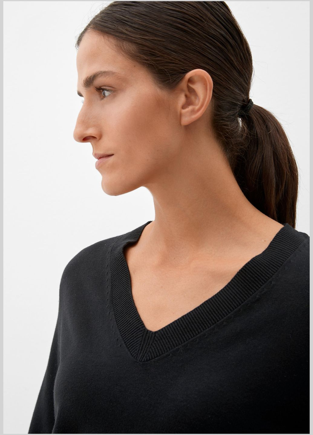 Черный демисезонный пуловер S.Oliver