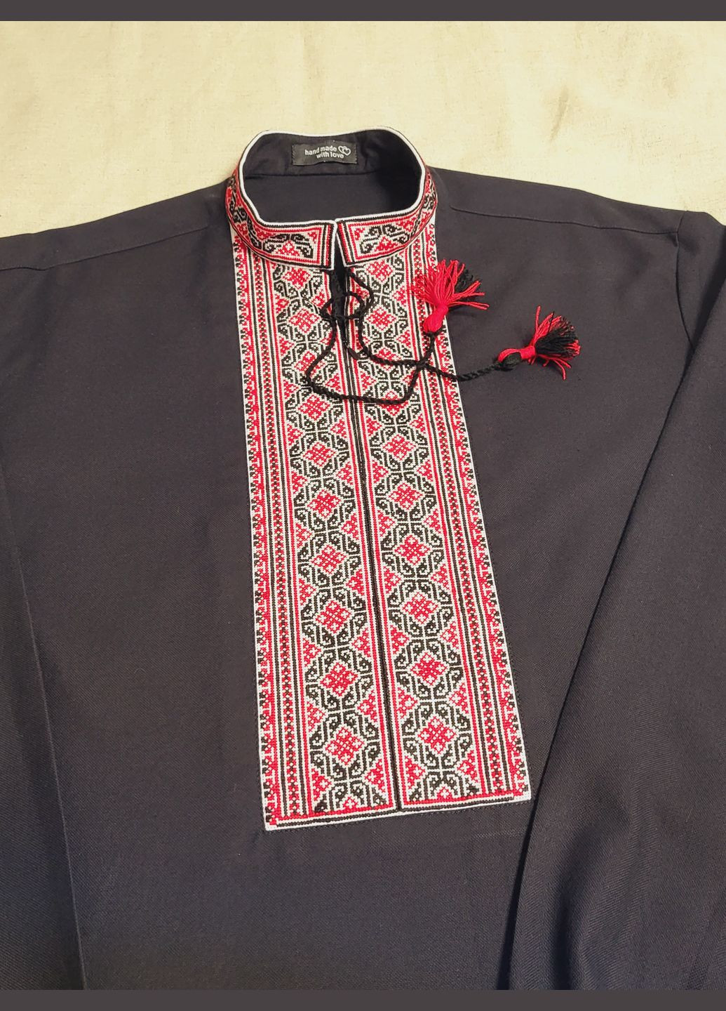 Чёрная мужская вышиванка ручной работы черного цвета на домотканом полотне "гесики" Hand Made узор украинская символика свободная, прямой хлопок, домотканное полотно (335976663)