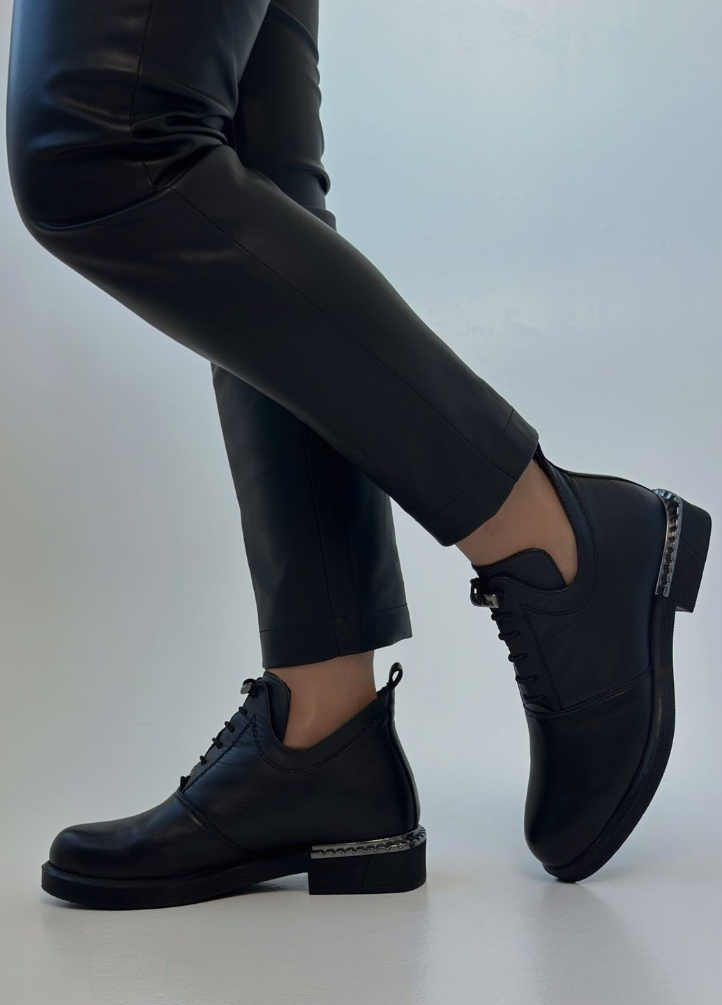 Осенние ботинки женские демисезонные кожаные Sherlock Soon