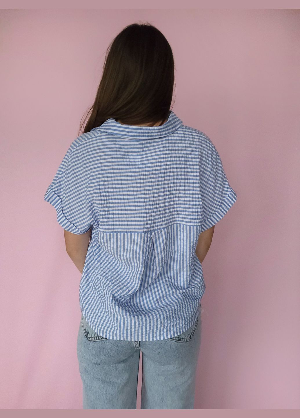 Сорочка жіноча Oversize укорочена в білу смужку Pigalle (328088221)