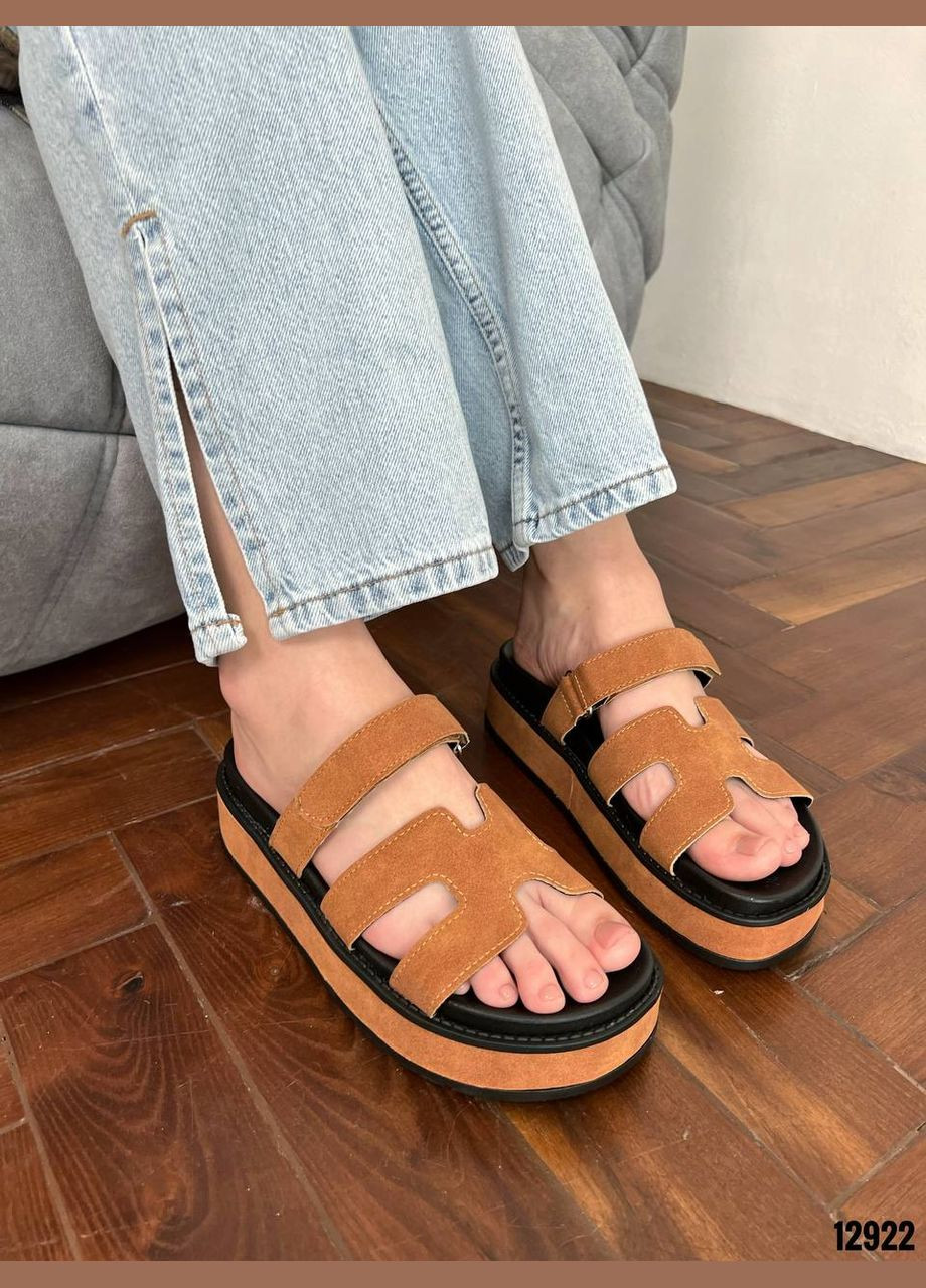 Оранжевые карамельные шлепанцы на платформе – комфорт, который выглядит дорого. No Brand