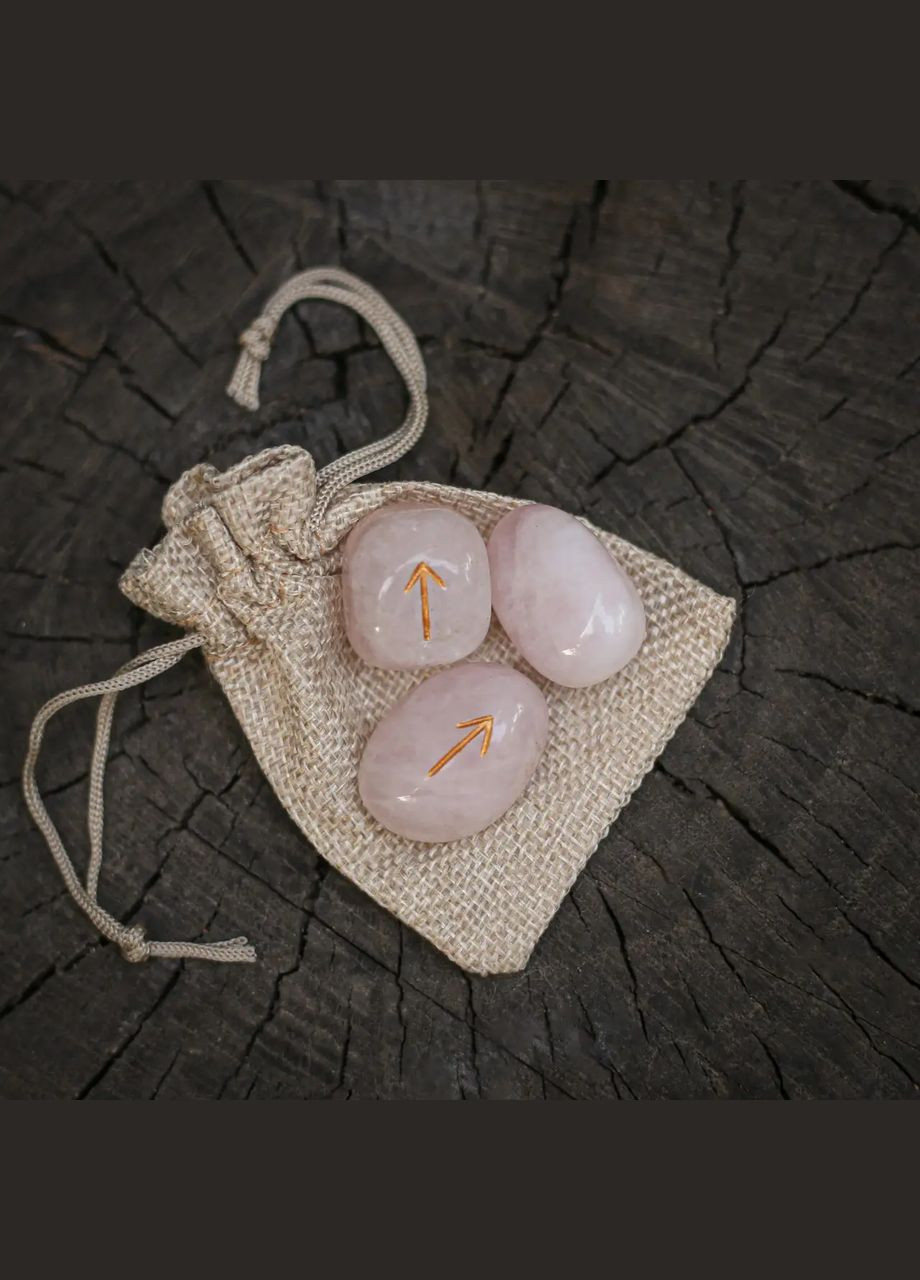 Руна Талисман Тейваз из натурального камня Розовый Кварц d-22х25мм+- (цена за 1шт) No Brand руни (302526513)