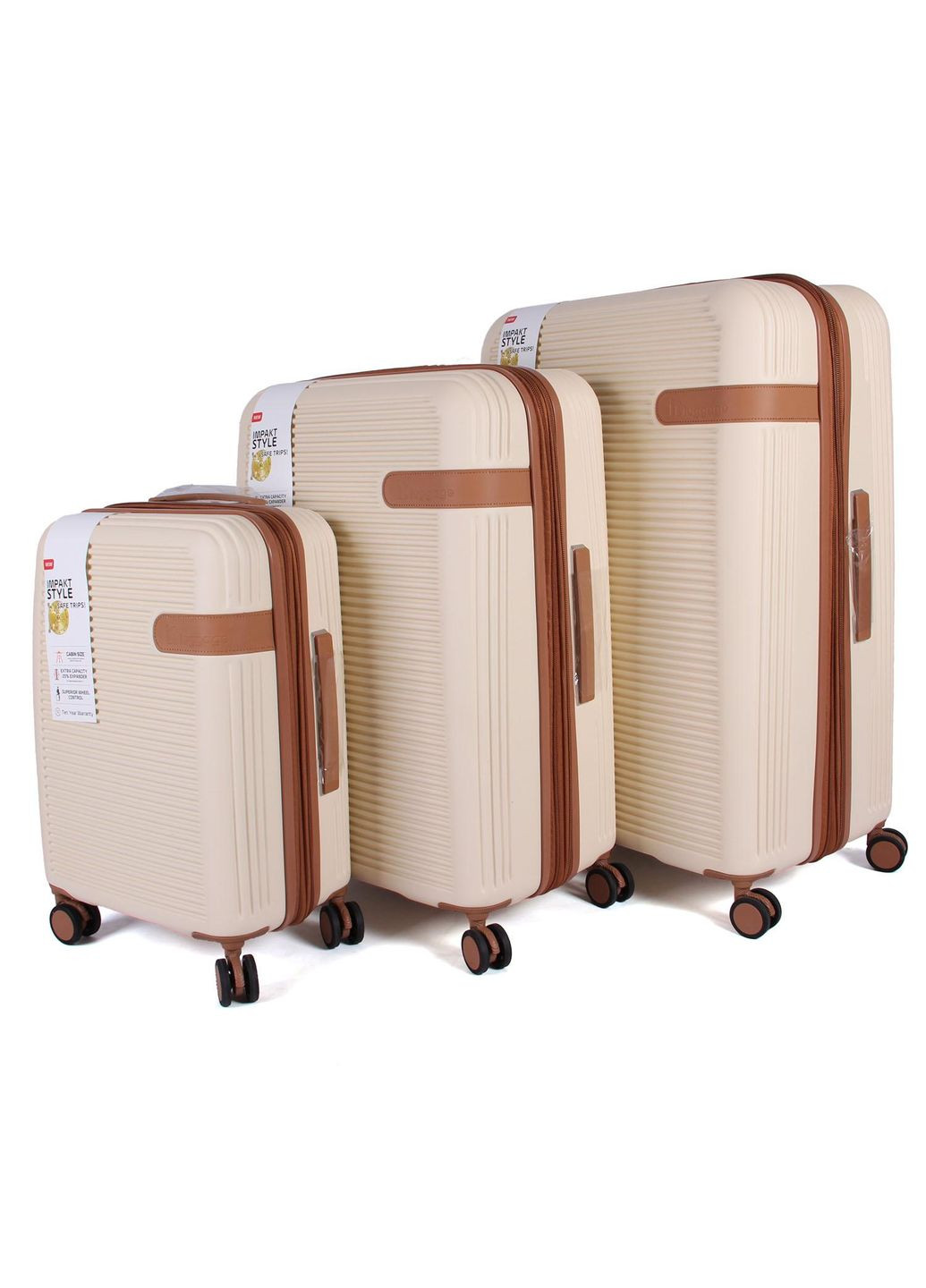 Комплект пластиковых чемоданов из трех штук 2914 - 3 White (чемодан S -40л M -66л L -100л) белые International Traveller (314926932)