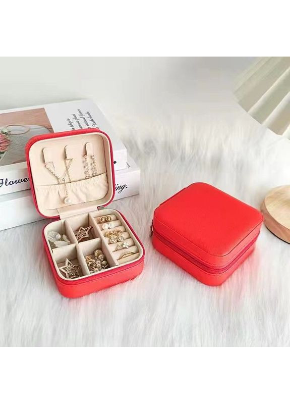 Ефектна скринька для зберігання ювелірних виробів, зручна для подорожей. Яскраво-червоного кольору. No Brand (325216343)