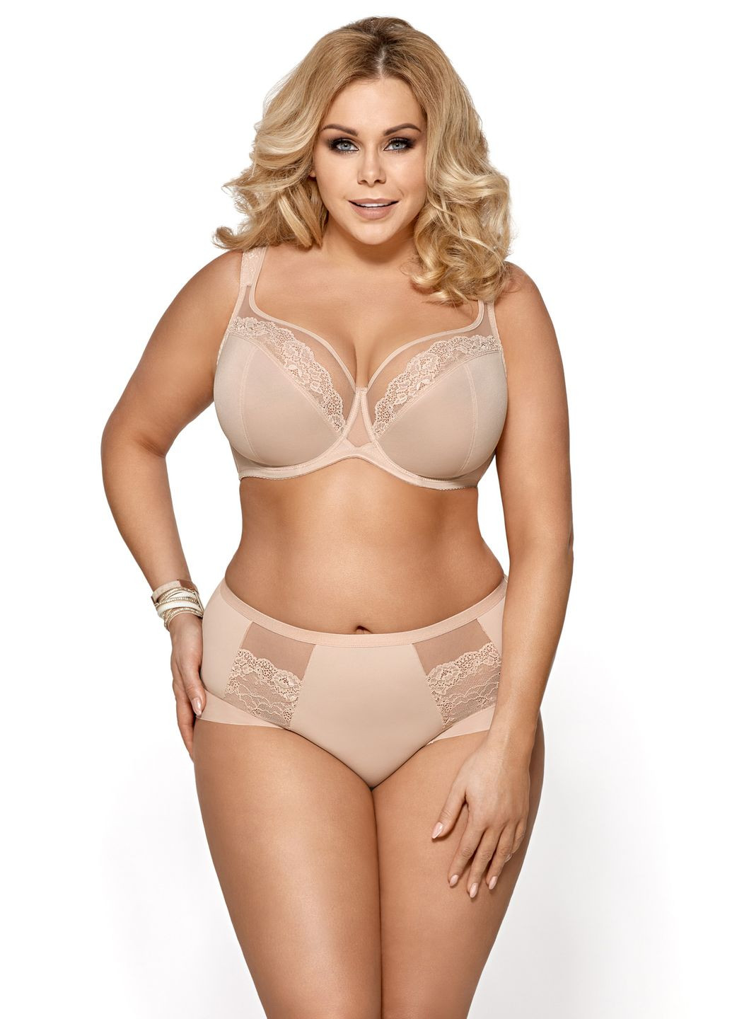 Бежевий жіночий бюстгальтер Gorsenia з кісточками поліамід