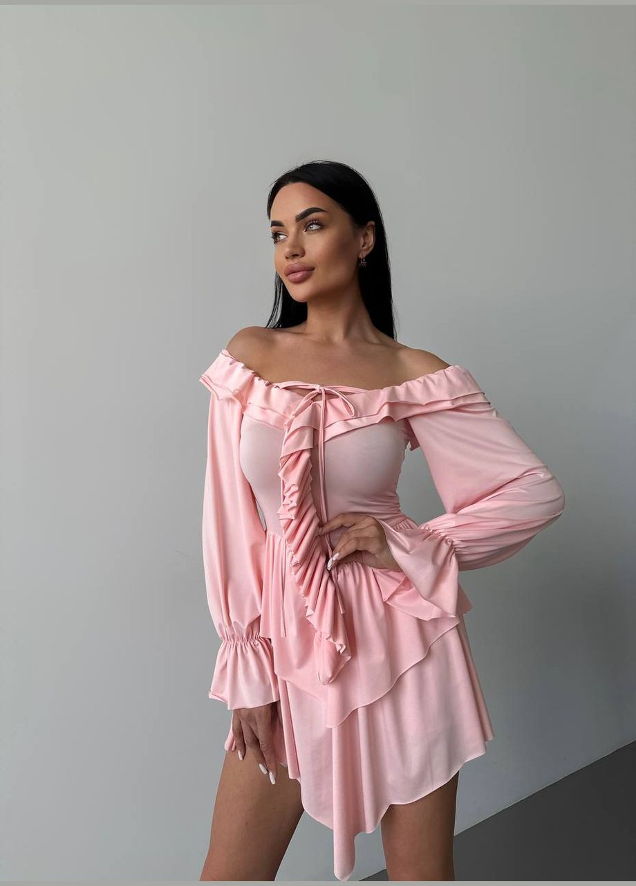 Пудрова святковий, коктейльна жіночий комбінезон-сукня з рюшами Avanti однотонна