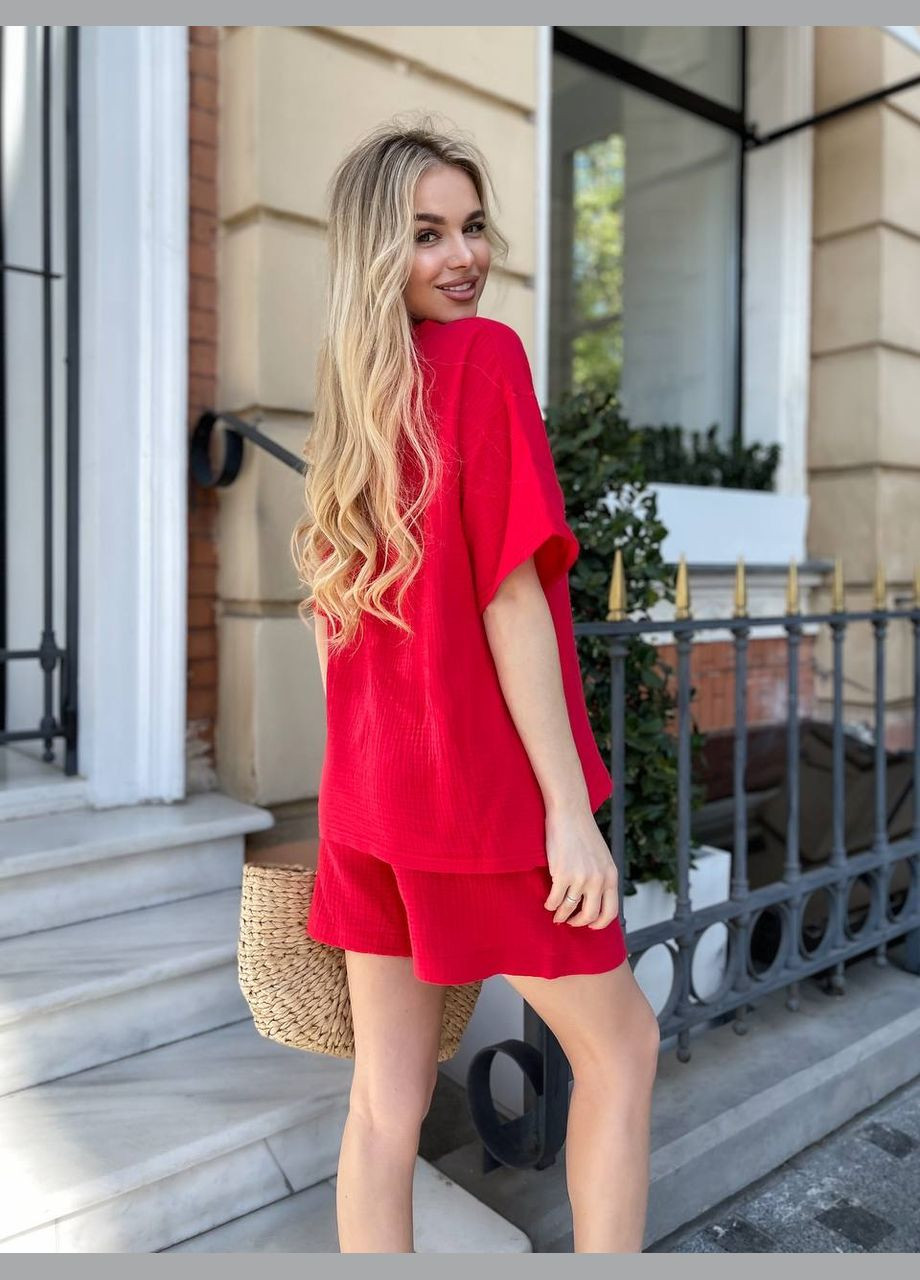 Жіночий літній костюм футболка оверсайз та шорти вільного крою MonCher (335414252)