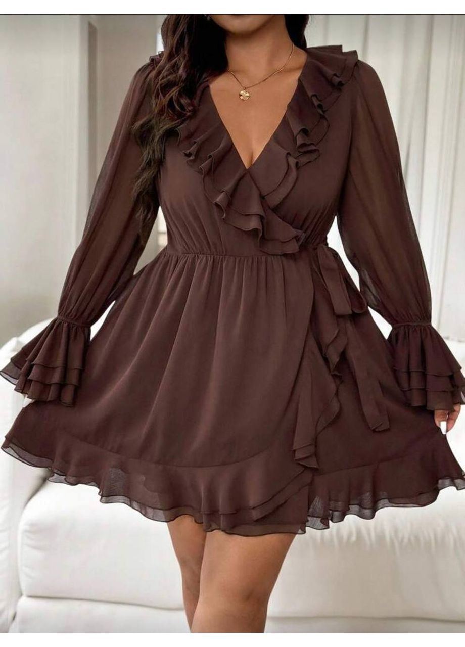 Коричнева святковий, повсякденний, кежуал жіноча сукня з воланами на запах Style Point однотонна
