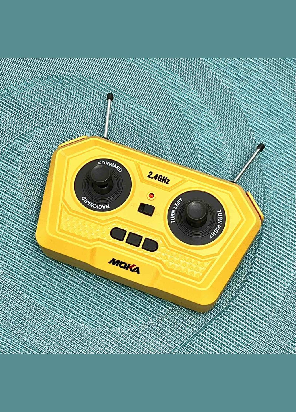 Спецтехника на радиоуправлении Дорожный каток резиновые колеса USB-кабель (2136) No Brand (308071741)