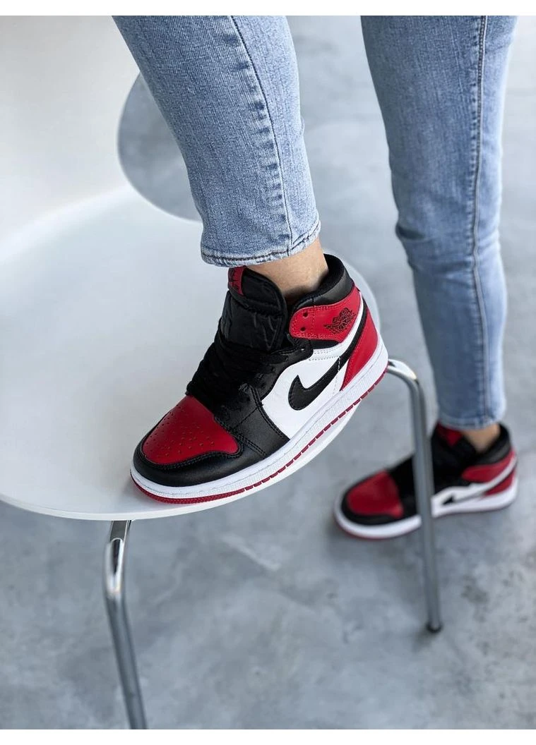 Білі кросівки чоловічі nike air jordan 1 retro high red black white найк аір джордан білі демісезон No Brand