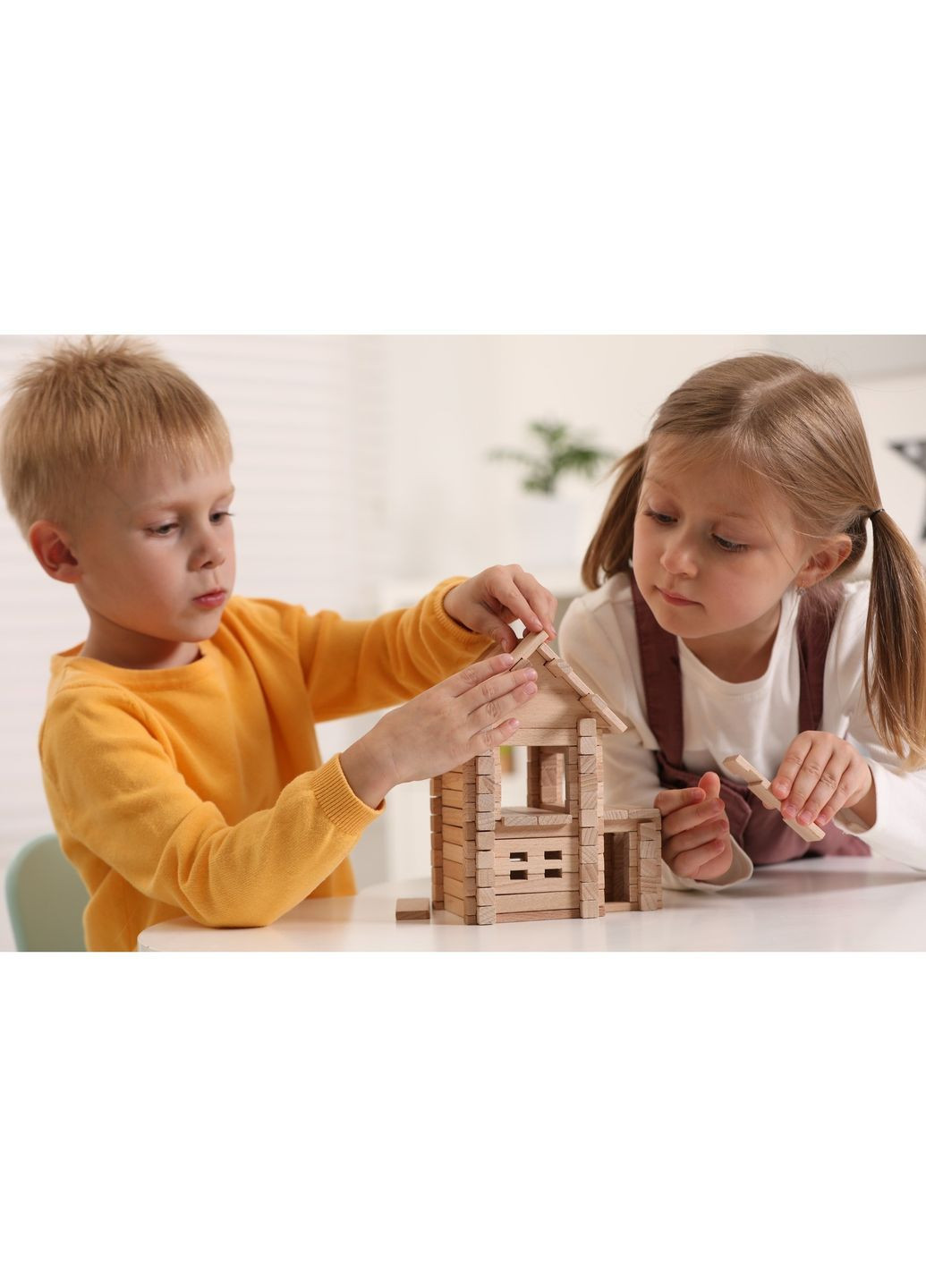 Деревянный конструктор Домик с верандой, 102 детали () Igroteco 900255 (370832223)
