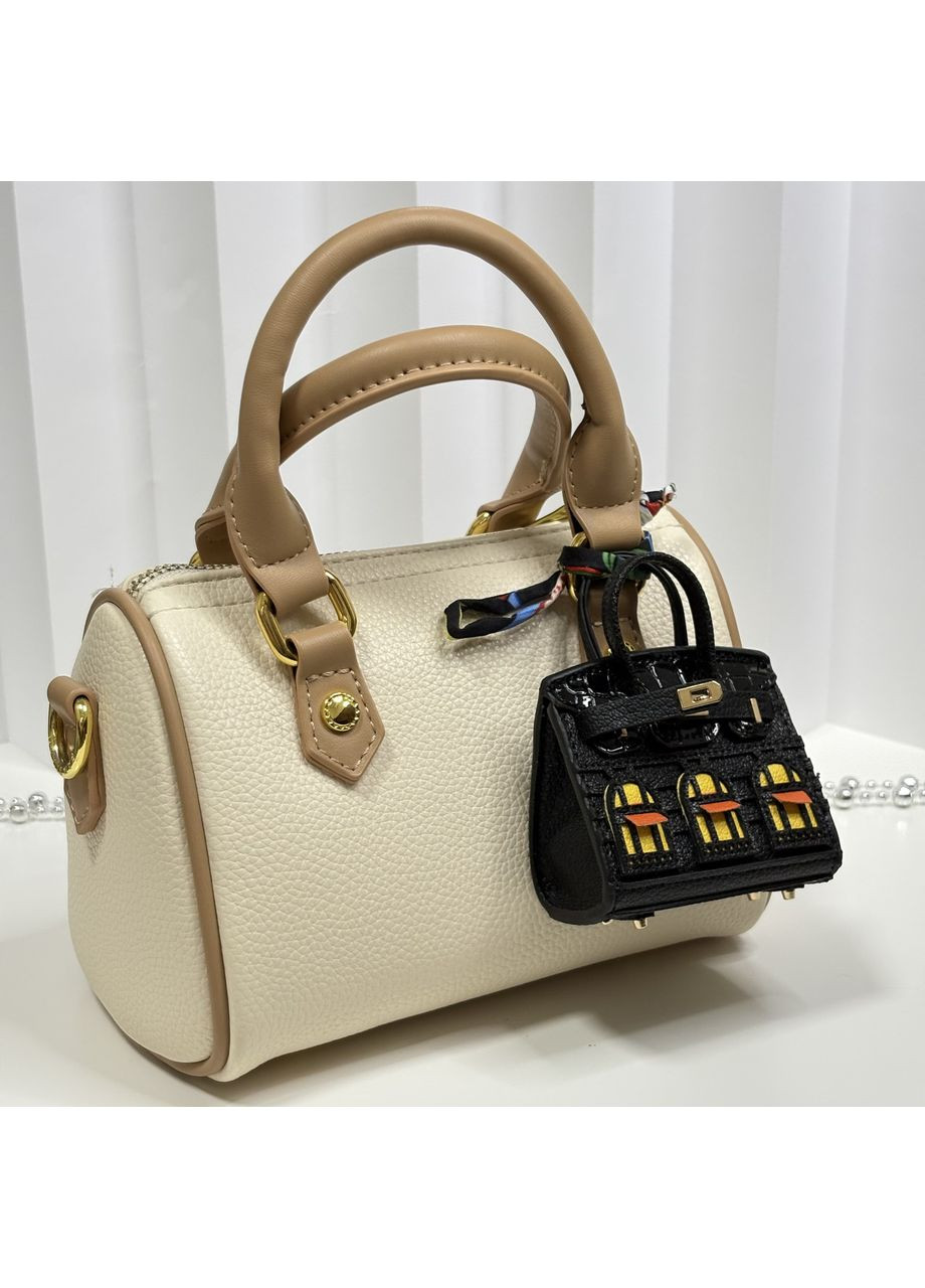 Сумочка-брелок для навушників, гарнітури чи дрібних речей у стилі відомого бренду 7,5х6,5х3,5 см. B&S (372799298)