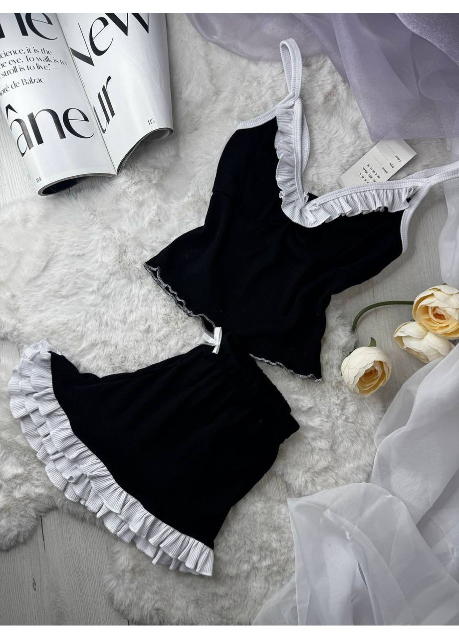 Черная всесезон нежная трикотажная пижама из мустанга – замеры в описании топ + шорты Vione