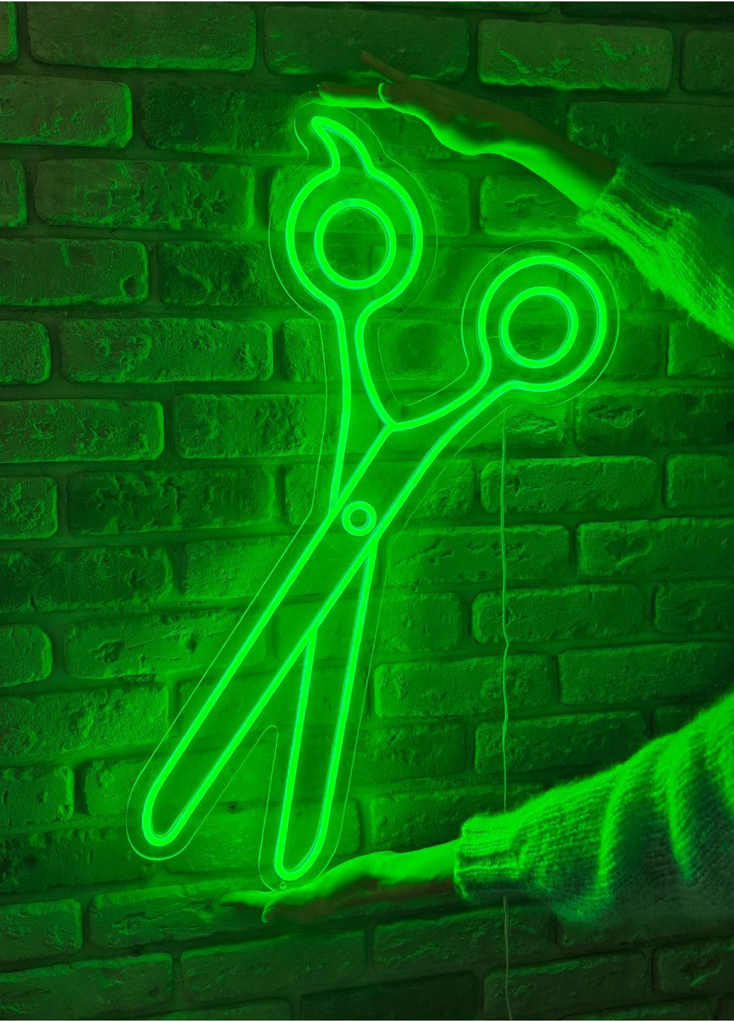 Неонова вивіска Ножиці 70×37 см NeonChic (366740612)