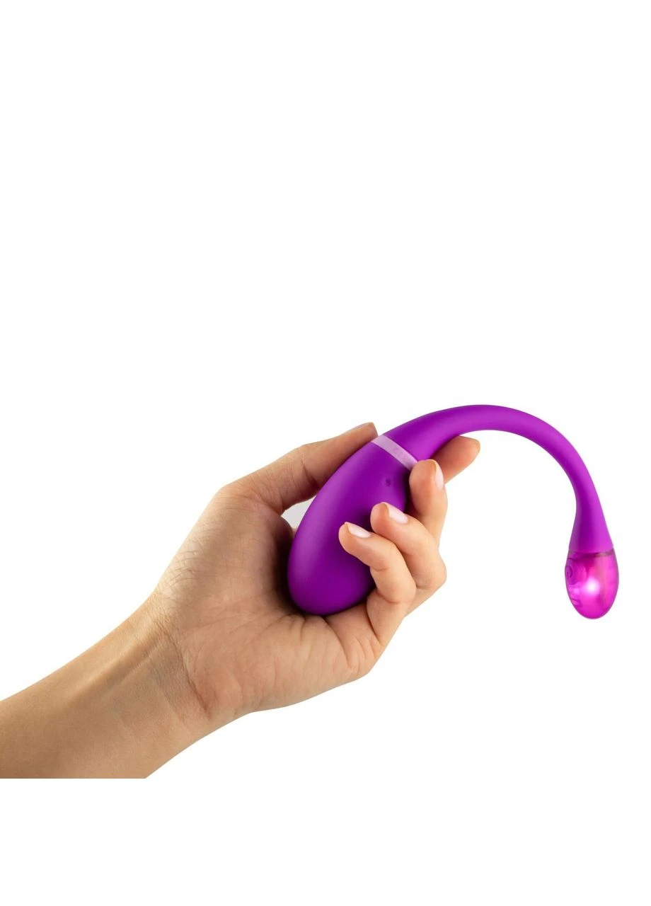 Фіолетове віброяйце смарт (вебкам) Ohmibod Esca2 for Ø 3.3см Kiiroo (315340280)