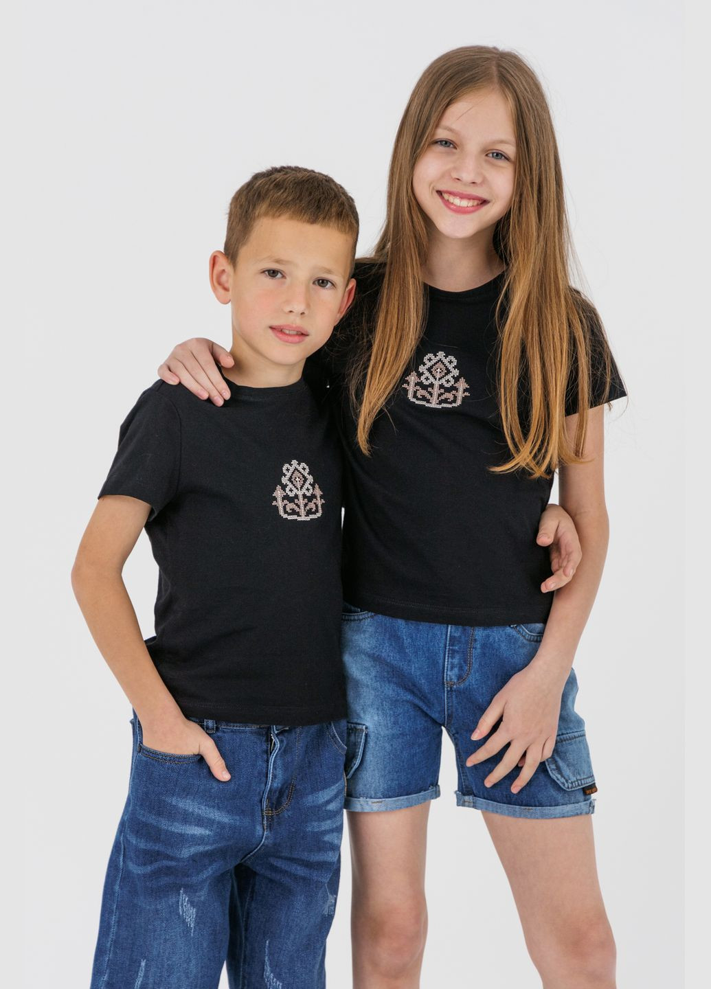 Чорна літня футболка з принтом дитяча s-e-kb02304-fl 116 см (2000990575432s) shop (2000990575432) Demos