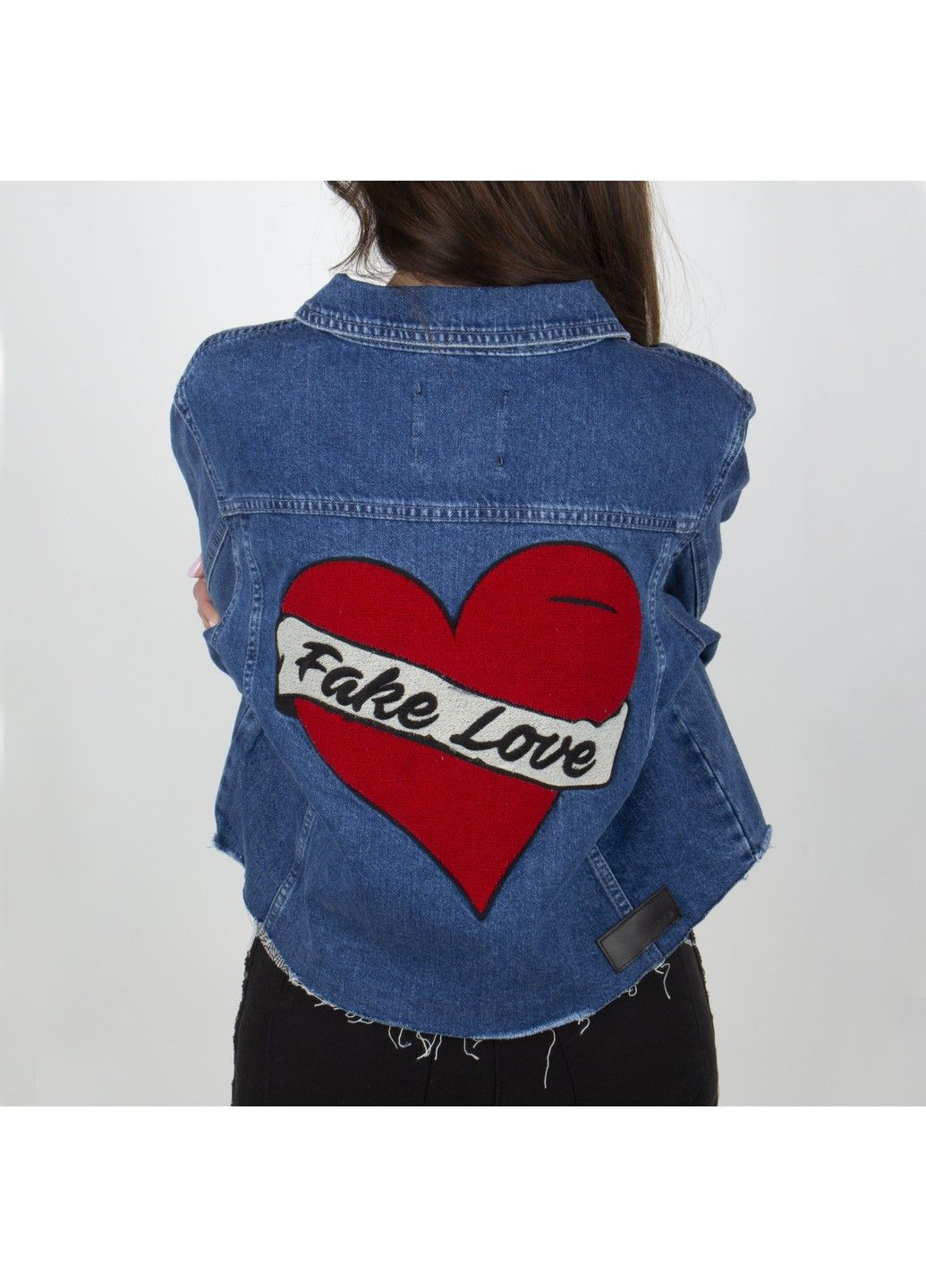 Синя демісезонна джинсова куртка Nikkie