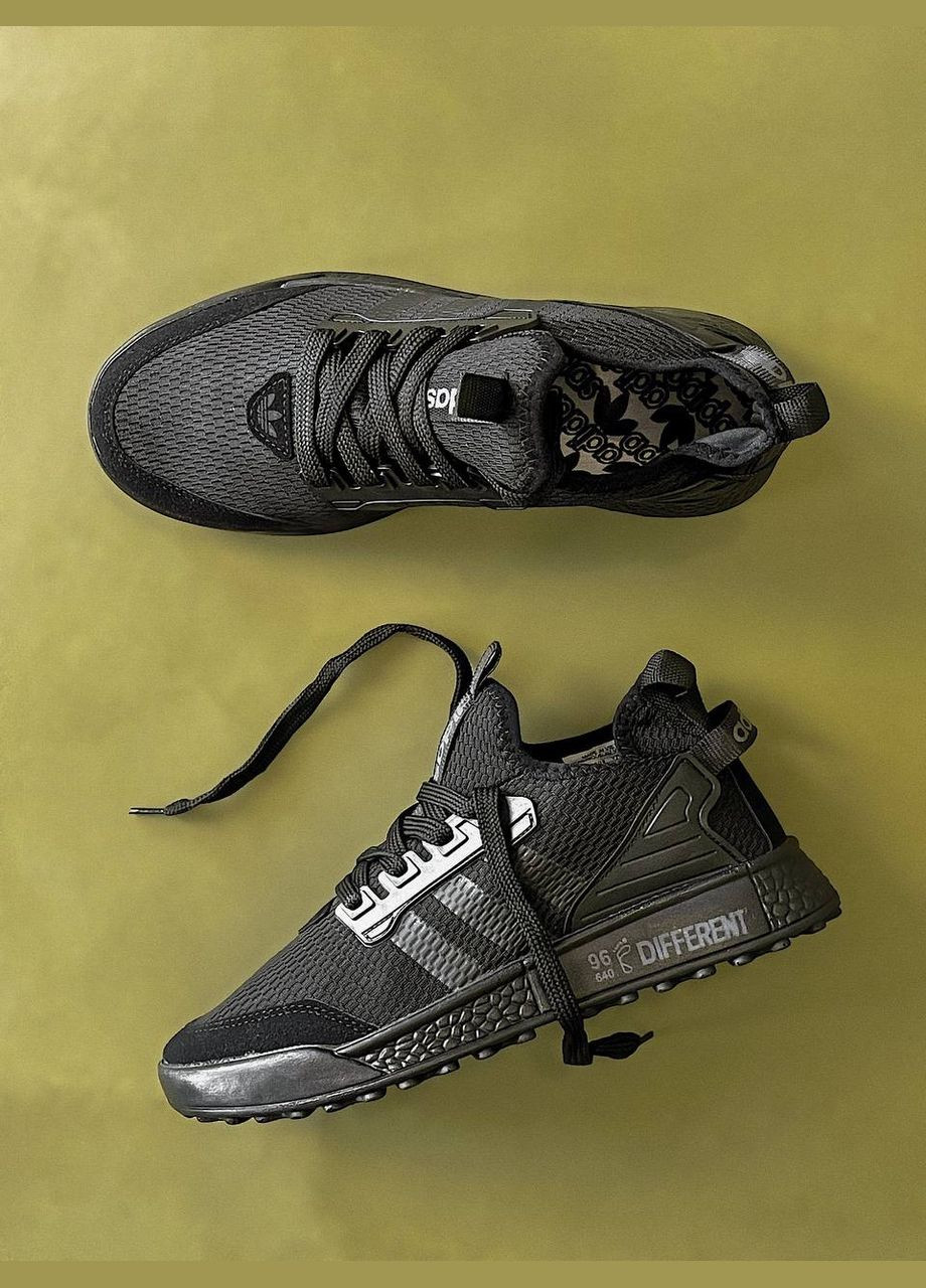 Черные всесезонные кроссовки Vakko Adidas Different Black