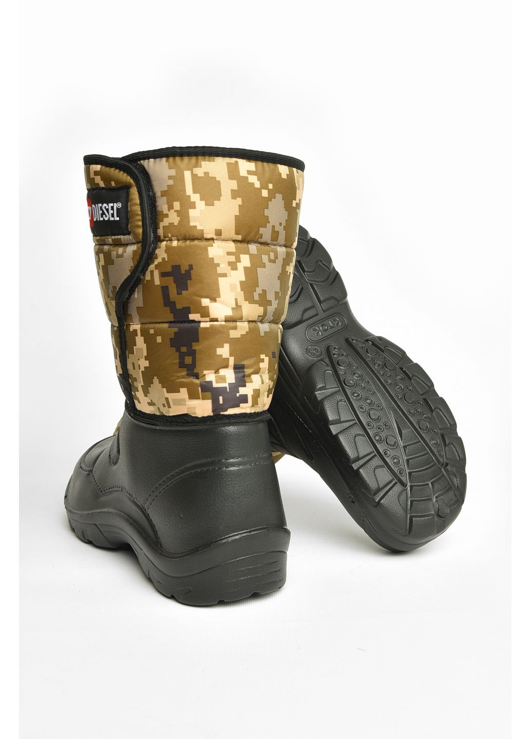 Дутики чоловічі піна піксель на хутрі чорного кольору Let's Shop (367048975)