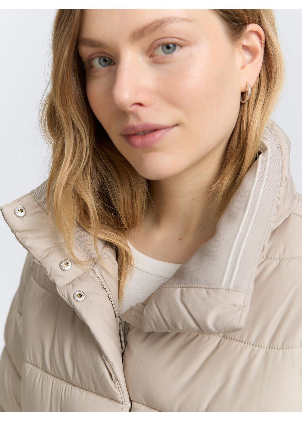 Бежевая зимняя стеганое пальто Tom Tailor