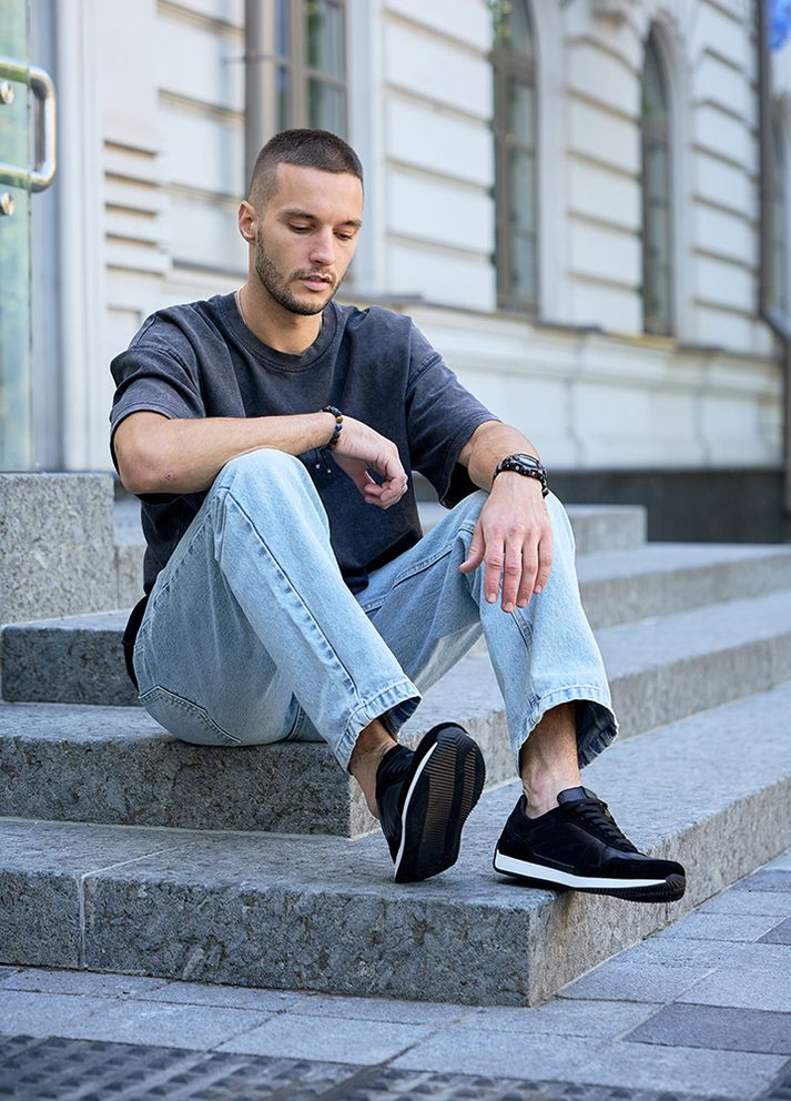 Черные демисезонные мужские кроссовки из натуральной кожи черного цвета 35474 No Brand