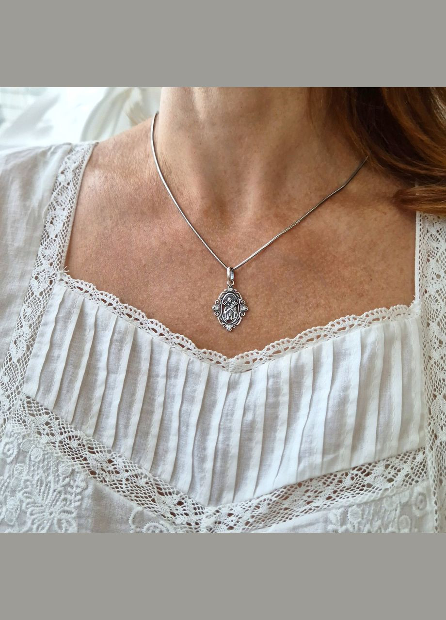 Серебряная икона овальная ладанка Семистрельная Богородица черненное серебро 925 пробы 38049ч 1.90г No Brand (347228144)