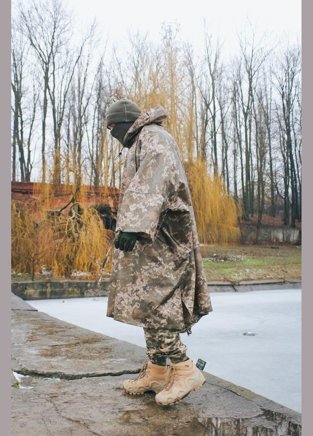 Плащ-пончо Shield тактический пиксель No Brand (334012939)