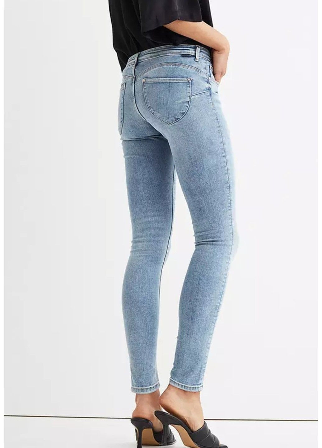 Женские джеггинсы Push up Low с пониженной талией (57609) W34 Светло-синие H&M - (301907636)