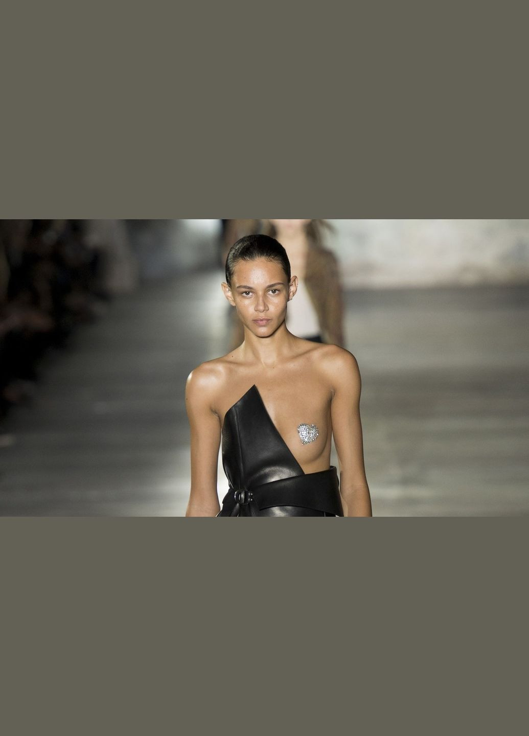 Украшение для груди Flash Золотая звезда, Indiscrets Bijoux (334709650)