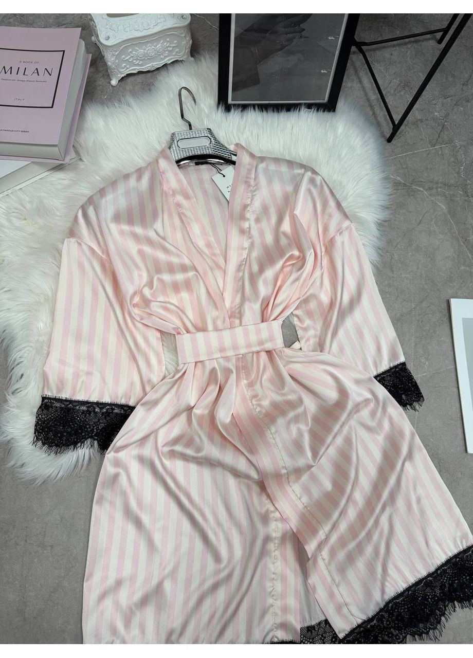 Жіночий шовковий халат в смужку з мереживом MonCher (370865011)