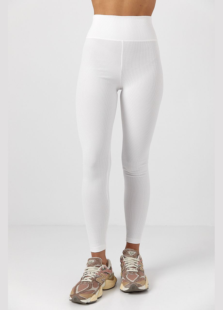 Белые демисезонные лосины из эластичного трикотажа в рубчик Lurex