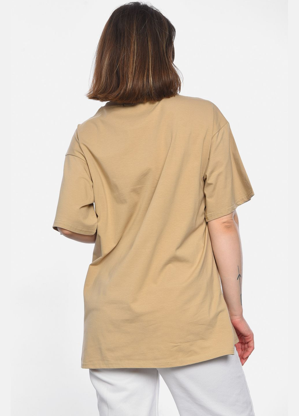 Бежева літня футболка жіноча напівбатальна бежевого кольору Let's Shop