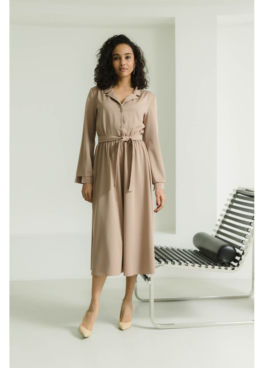 Бежевое платье 2132.5640 Seventeen