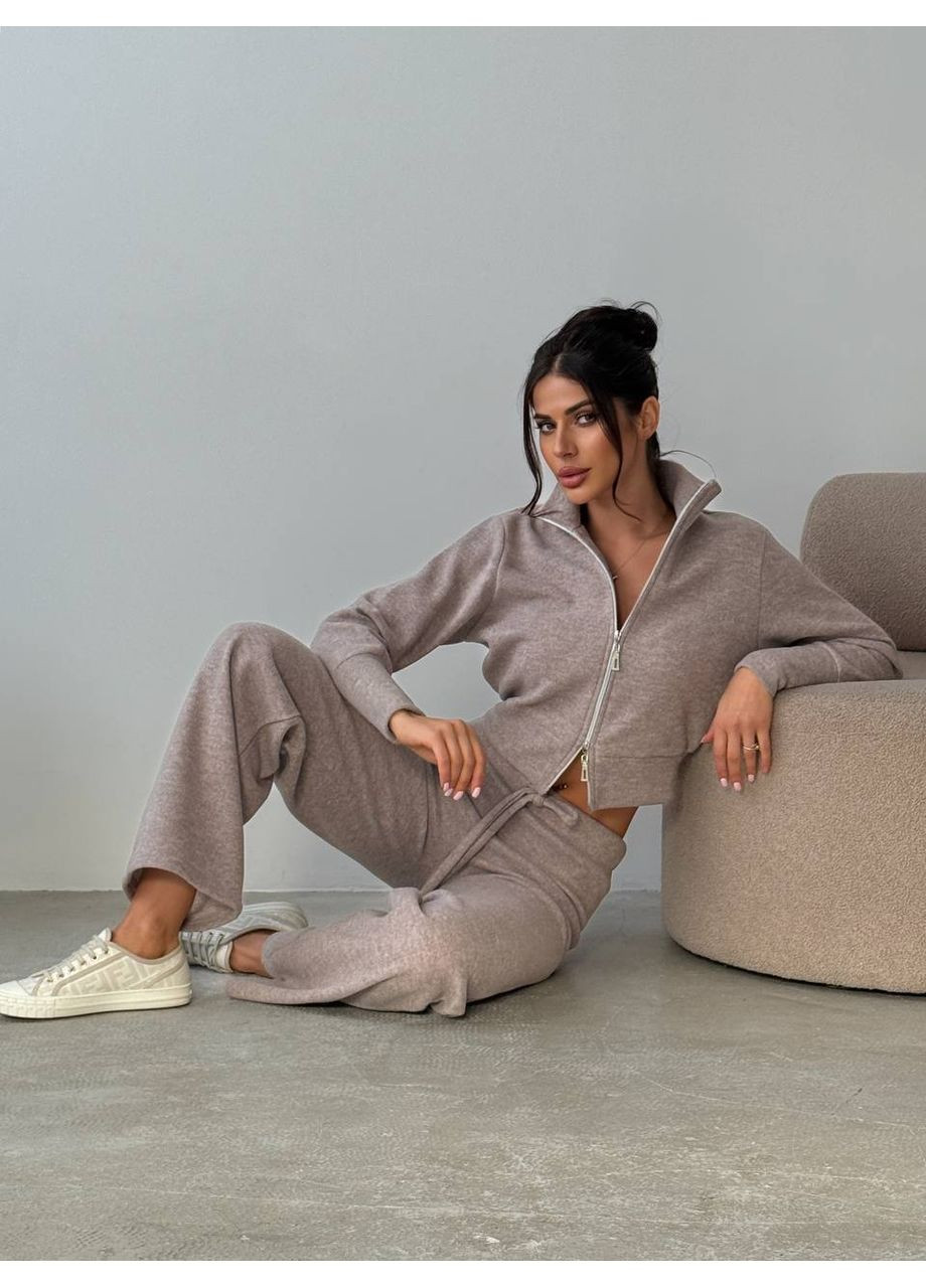 Жіночий костюм з ангори: укорочена кофта та широкі штани MonCher (360640742)