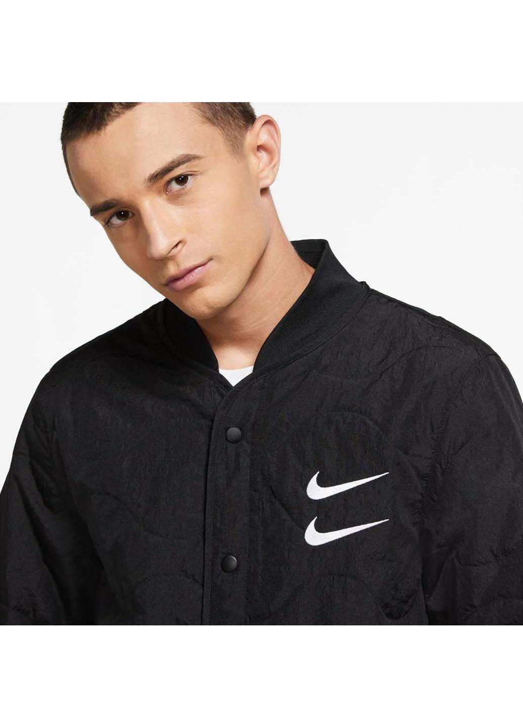 Черная демисезонная куртка мужская Nike