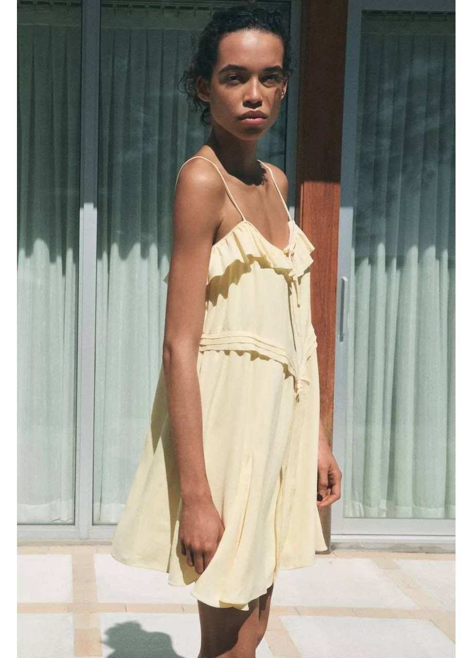 Жовтий сукня Zara