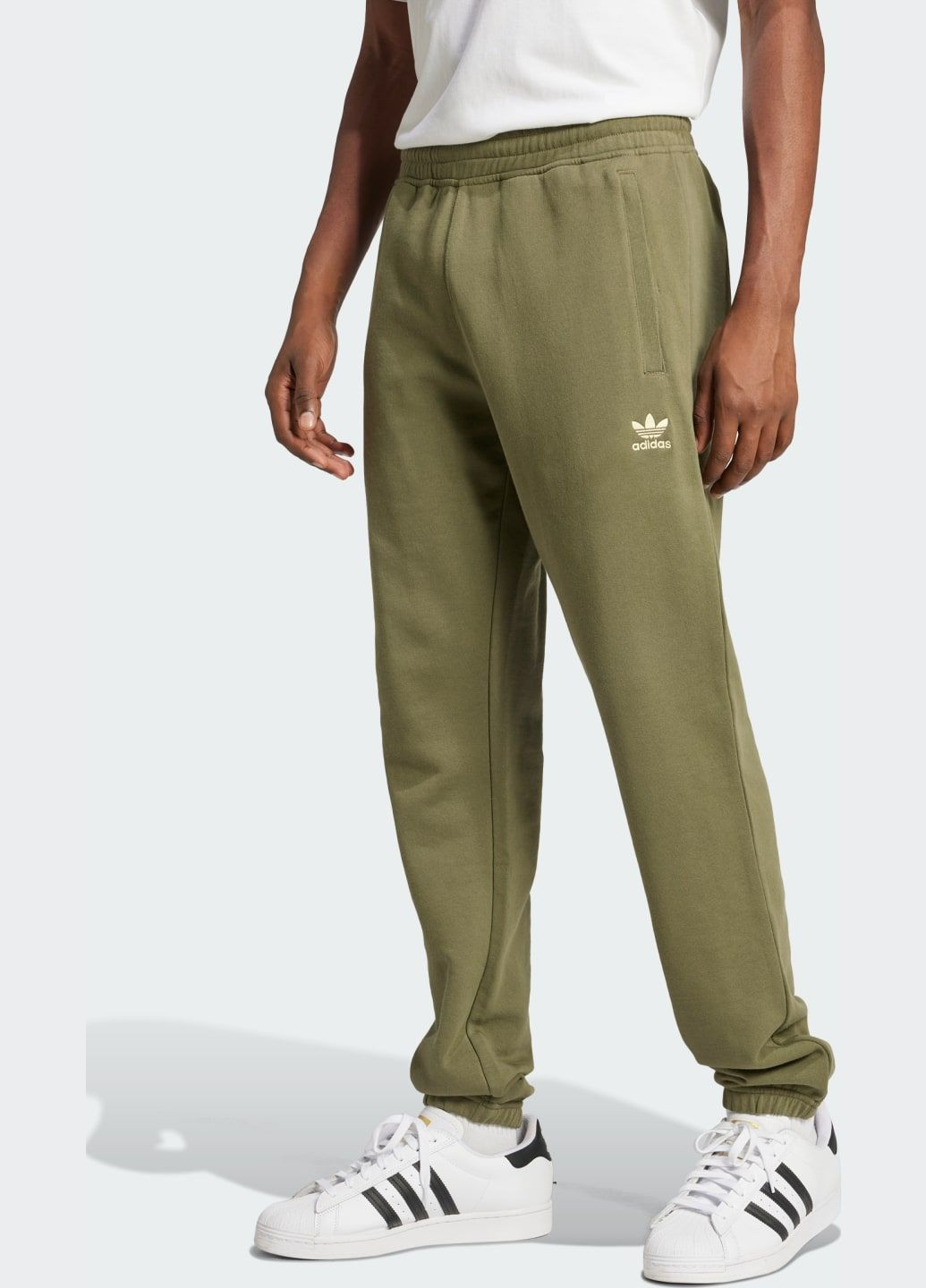 Зеленые спортивные демисезонные брюки adidas